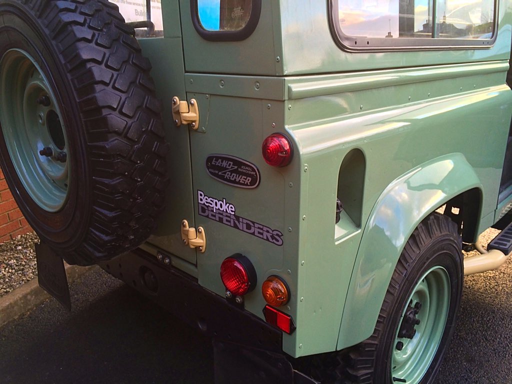 BespokeDefender's tweet image. 2000 90 Td5 Restoration Complete Ready for excited new customer...#Defender #Land Rover #Heritage