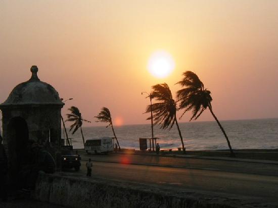MAR_SIENTO's tweet photo. POR LAS PLAYS DE CARTAGENA°°° https://t.co/XyJxL5BiEV