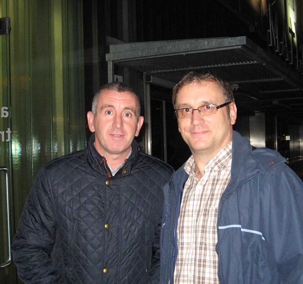 Happy birthday to Arsenal legend Nigel Winterburn! Great player & bloke! (Pity this is the worst ever pic of me!) 