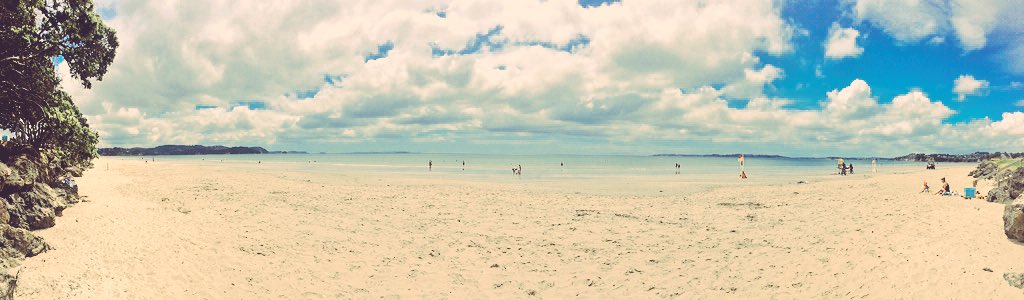 funkhoney's tweet photo. Fun in the sun at Orewa. First beach swim in NZ for season. It's not Raro but close enough #summerswim #happydays https://t.co/xMHimb0V03
