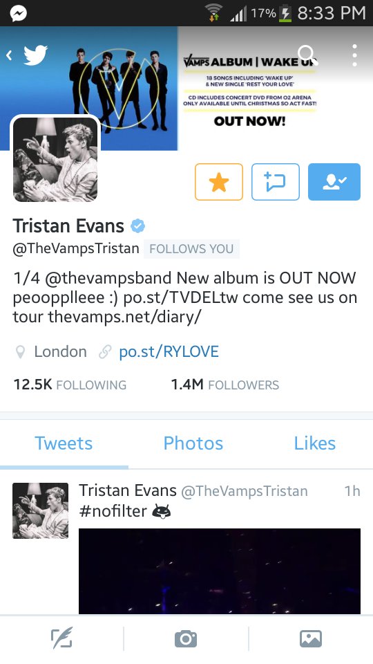Paor1999's tweet photo. Throwback to the best day ever @TheVampsTristan @TheVampsband https://t.co/xJuT6rUAtR