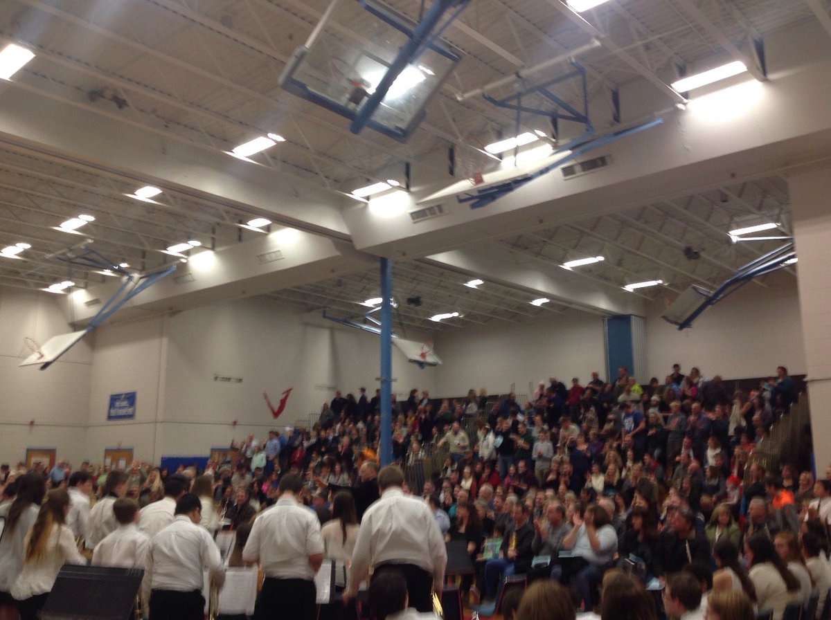 Standing ovation to conclude the 8th Grade Band's performance of White Christmas @SMS_BandOrch