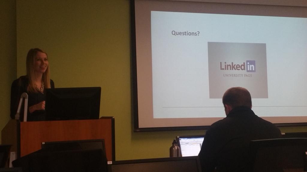 reallyleila's tweet photo. Great presentation on @LinkedInU by @SaraRoseMeers! @AUCAGS #msdma https://t.co/AcZJ9Lrucv