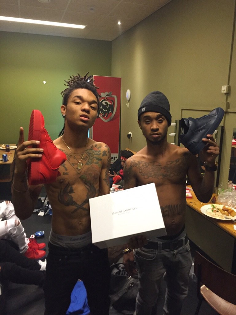 Masongarments's tweet photo. @raesremmurd picked their type: our @masongarments Next Gen Mid! Thank you @iHipsterlee and @Jxmmi #masongarments https://t.co/QsBi4uJOD5