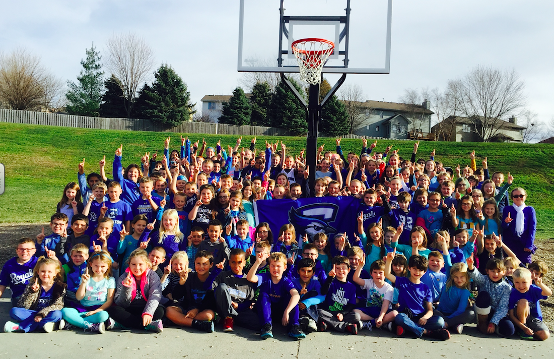 Rohwer_PE's tweet photo. 2nd Annual Blue vs Red Day @RohwerE Creighton-253 Huskers-210 (students)#JayElf @gocreighton @BluejayMBB @MillardPS https://t.co/AMbmwcNhI4