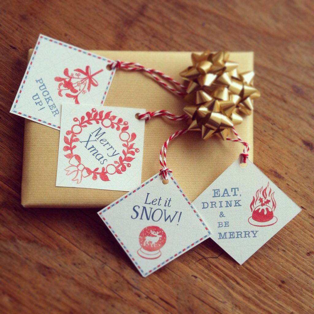 MapsofJoy's tweet photo. My take on the gift tag will soon be free to download from https://t.co/8mCxKLNEPD #mapsofjoy #handmadehour https://t.co/p3VSuX2Gsl
