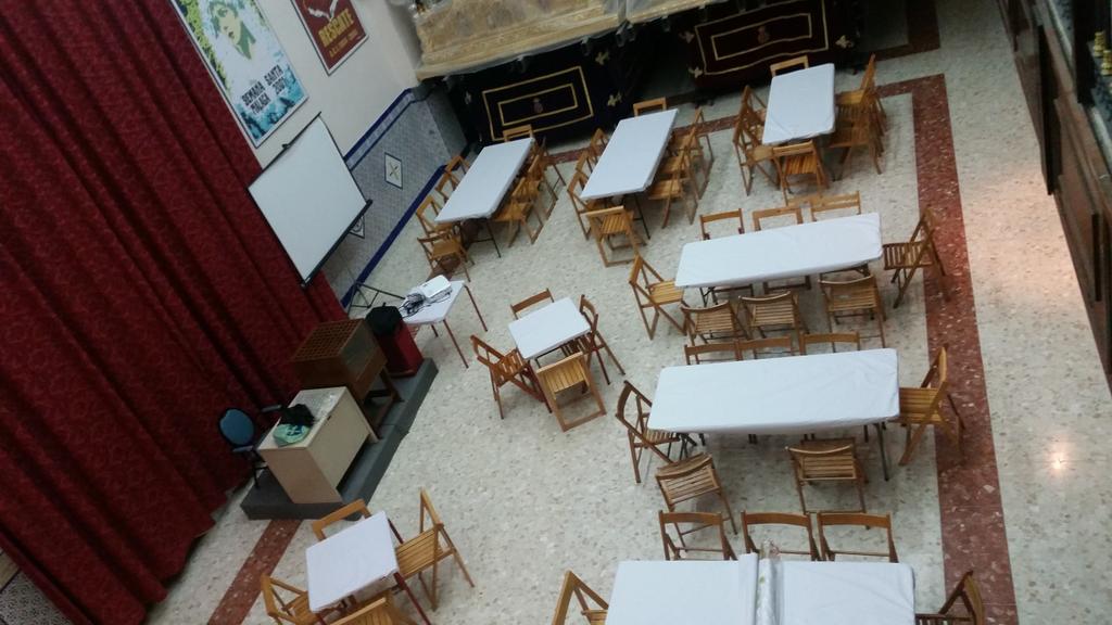 HdadRescate's tweet photo. Todo preparado para el bingo benéfico del próximo sábado organizado por @GJRescate  #cofradiasmlg https://t.co/ifxcLn6b0t