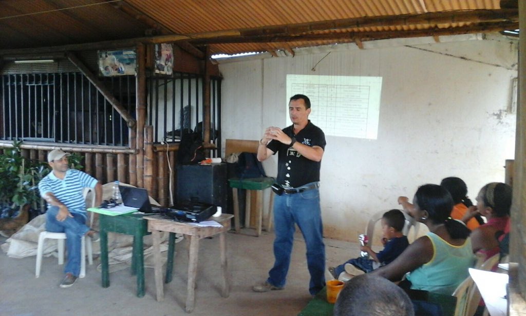 inconexuscoffee's tweet photo. #doingthedifference in #cauca intensive training & capabilities creation #empoweredcommunities https://t.co/0ypYsOymhc