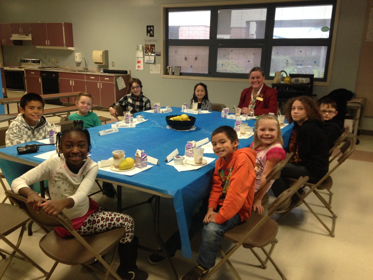 Great Breakfast meeting with Sidney Glen students.  South Kitsap Strong and getting stronger.