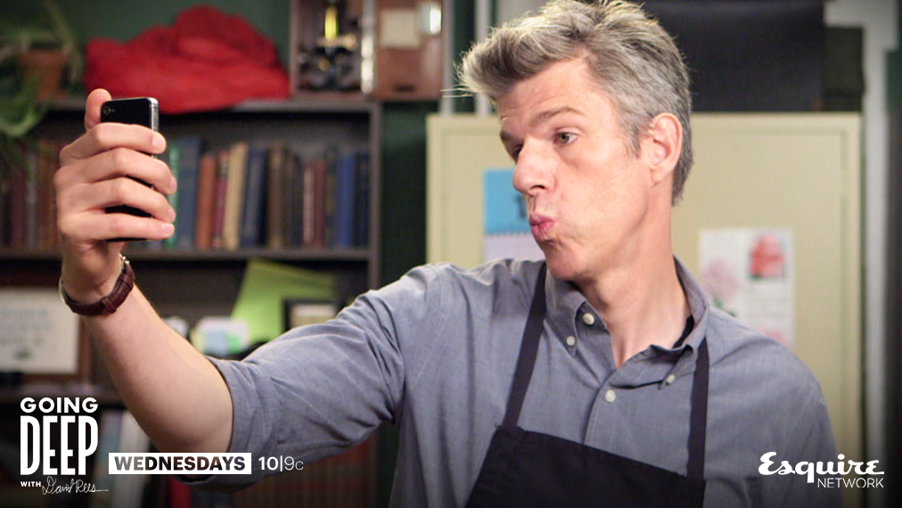 EsquireNetwork's tweet photo. If you're excited for a brand-new #GDDR tonight, reply with a  selfie, and then turn on your TV 10|9c. https://t.co/BowLCHq9Lk