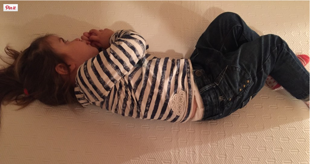 fleepbed's tweet photo. La vérité sort de la bouche des enfants et voici ce qu'Olivia pense de #FleepBed! https://t.co/67WjA1uyZT via @roch https://t.co/zqprUDacIT