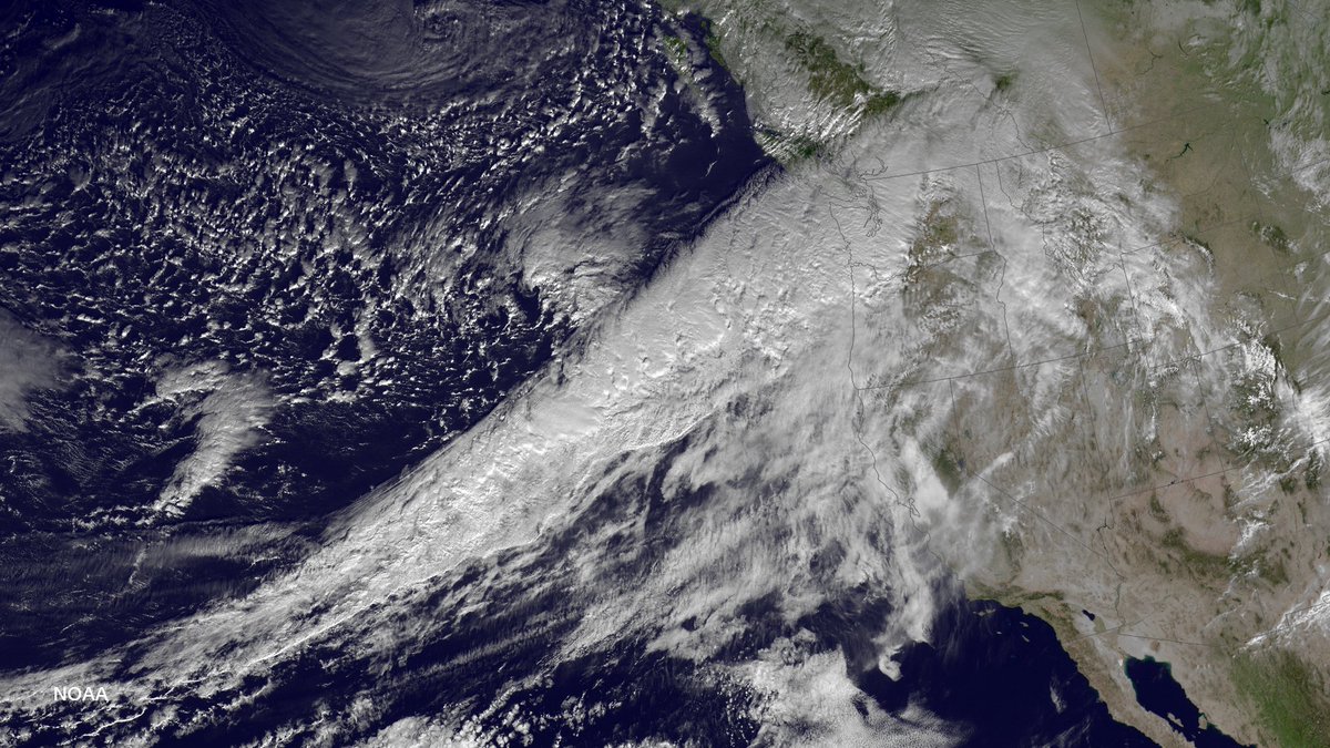 NOAA's tweet photo. #AtmosphericRiver is bringing heavy rain &amp; winds to Pacific NW;
More about this phenomenon: https://t.co/p4GR9vDqRs https://t.co/jMXEl1hokg
