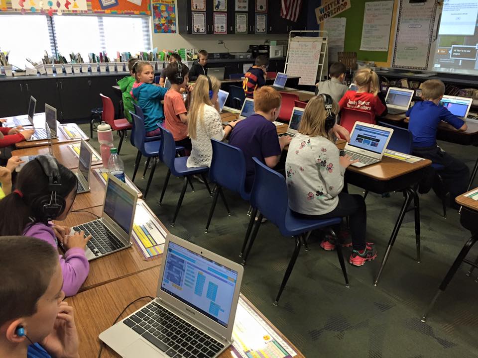CF_schools's tweet image. Orchard Hill students participated in #codeiowa #hourofcode #problemsolving #criticalthinking #everystudenteveryday