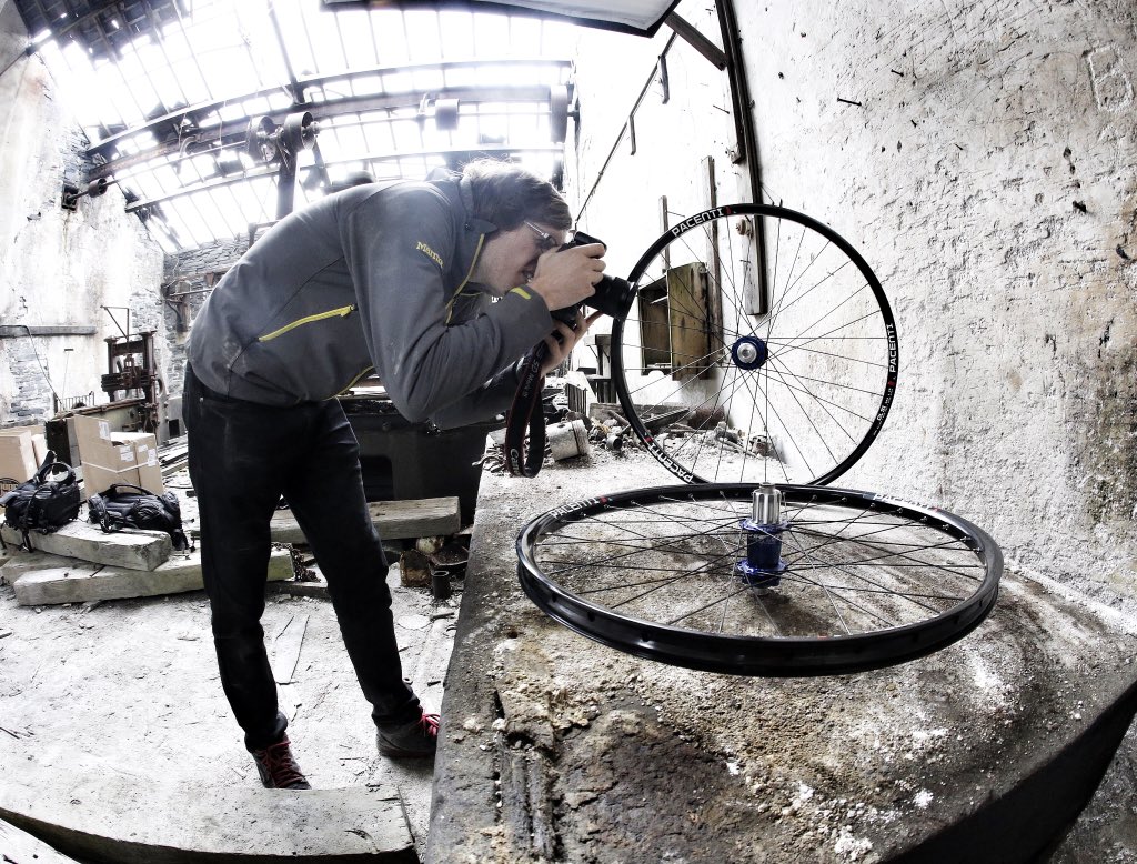 DIRT 100 - The Ultimate Mountainbike Products of 2016 - COMING SOON