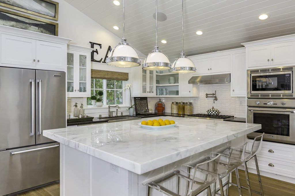 finallyREPhotos's tweet photo. Instead of Snow, How About a Beautiful All White Home Design? - https://t.co/hOfyUgRUqL https://t.co/Cx2S0uroJJ