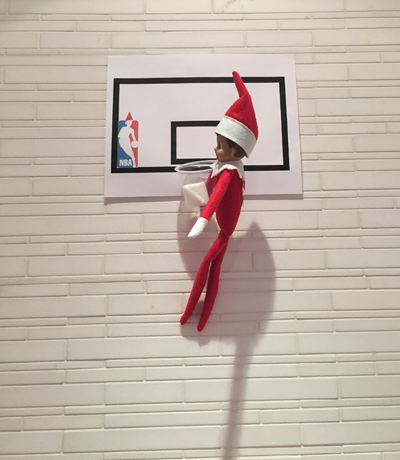 FakeMomOfYear's tweet photo. Our Elf On the Shelf is trying our for the #NBA https://t.co/QpyzI61Urp