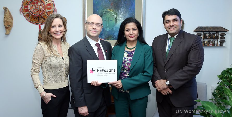 UN_Women's tweet image. Dep.ED Lakshmi Puri is pleased to pin best-selling author @BryantMcGill as #HeForShe. Join: heforshe.org