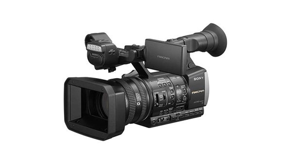 Adorama Pro tweet media