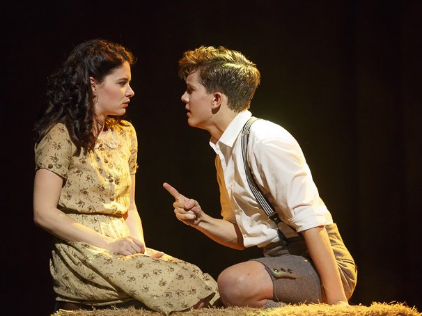 broadwaycom's tweet image. .@DeafWest’s @SpringBway will launch national tour in 2017: bit.ly/1QwOK8U