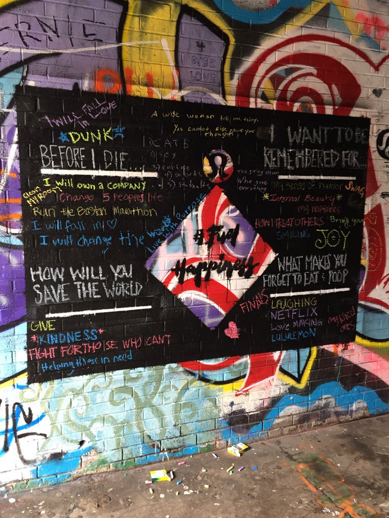 A_Wellings's tweet photo. Live with a purpose #fuelhappiness @lululemon https://t.co/mjjoD8k2Cj