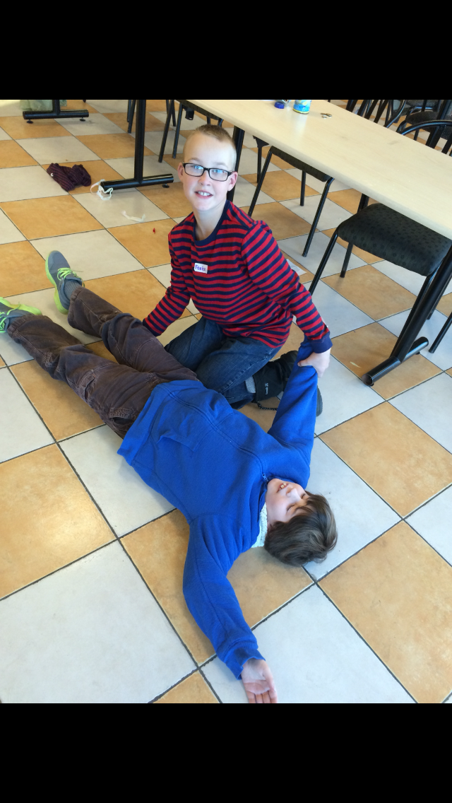 johnkellygreen4's tweet photo. RT https://t.co/AZsP7X0bsn #strangerdanger #internetsafety & #bullying 101
#homealonecourse with #firstaid #camb… https://t.co/eepEjU7Yya