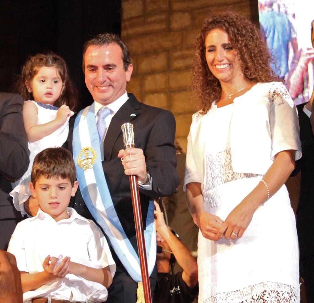 Con toda la admiración y el amor profundo de siempre <a href="/PacoPerezMza/">Francisco Pérez</a>