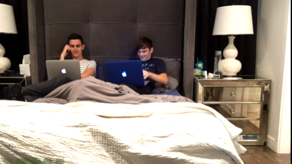 sabhopejin's tweet photo. @MatthewLush @Kasper_Tait Like Relationship Goals!!! You guy's are so fuxin cute!! #Kashew https://t.co/55wspTLmkh