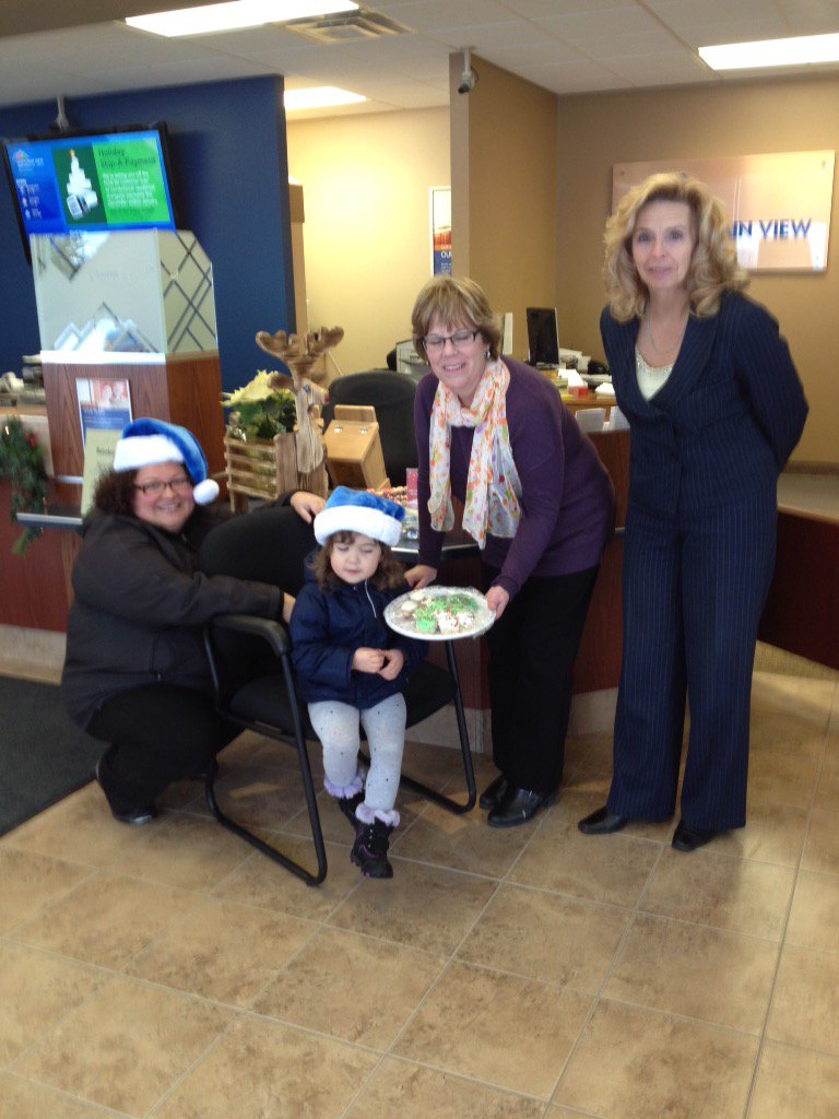 Spreading #WestJetChristmas joy to the Mountain View Credit Union in Beiseker!!