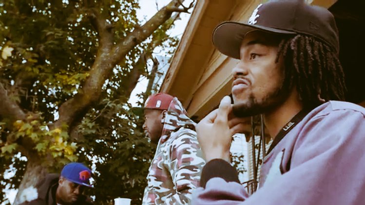 MA_MileHigh's tweet image. Peep the new @WESTSIDEGUNN video the homie showed major love youtu.be/NzugMOd66fc