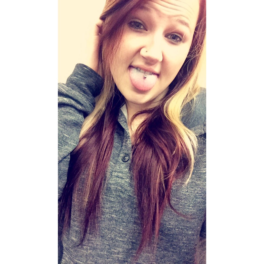 Io35Ire's tweet photo. Nothing smiles! Tongue pierced and new hair https://t.co/OKRTNgOHmj