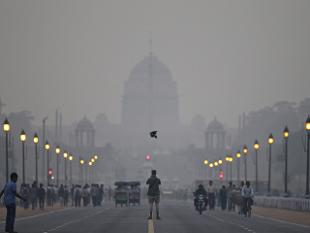 Mellnberg's tweet photo. Delhi government works with #IBM to help Delhi tackle air pollution. #IBMResearch https://t.co/zbzUAtxeqo https://t.co/LlYnfd3oZm