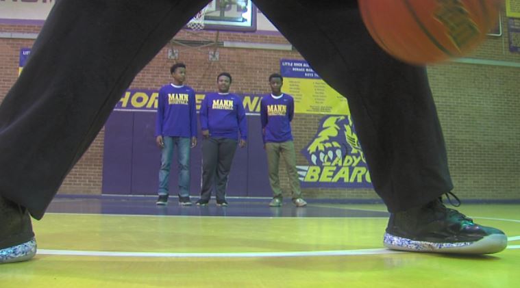 This is awesome.

katv.com/news/local/3-h… ”