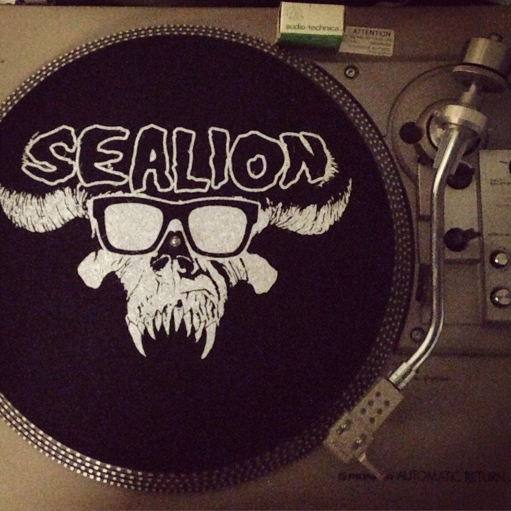 New turntable slip mats available!
