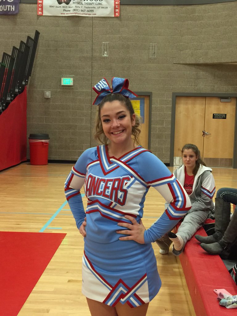 GrangerHS's tweet photo. All t/cool kids are at Granger girls' basketball!Come show your Lancer pride!#basketball #lancerpride #grangercheer https://t.co/sf1pMN4pUn