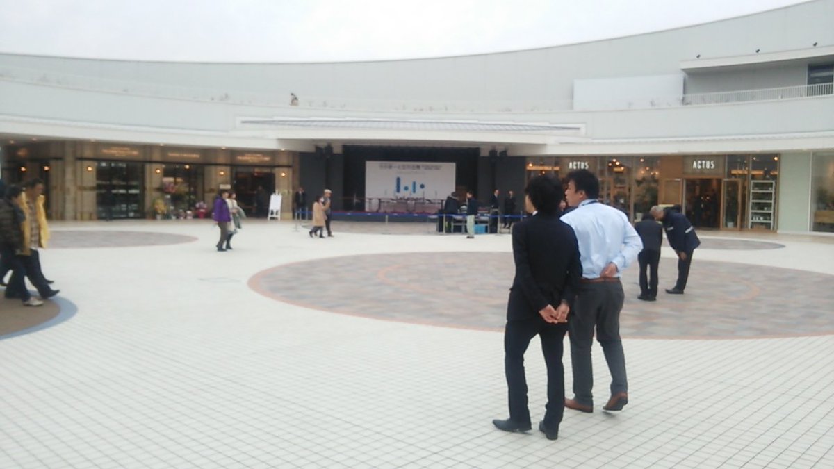 Chira_nicefacer's tweet photo. ららぽーと立川立飛のイベント広場 https://t.co/1kDjcTFPf0