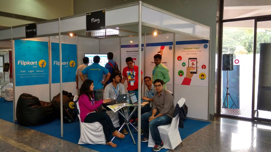 Flipkart's tweet photo. The #FlipkartPing stall at #slashn keeping busy. https://t.co/aO8H6x6Pfl