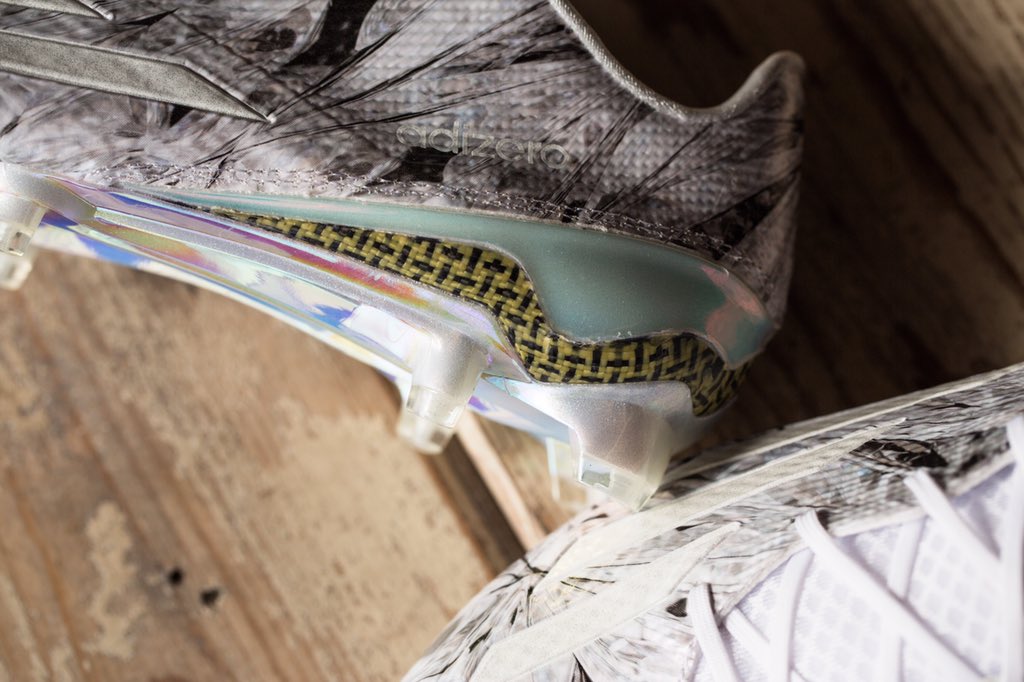 adidasFballUS's tweet photo. Football's newest status symbol.

The adizero covered in 💎 let's 'em know you've made it.

#Cleathead #teamadidas https://t.co/598vI8tJR9