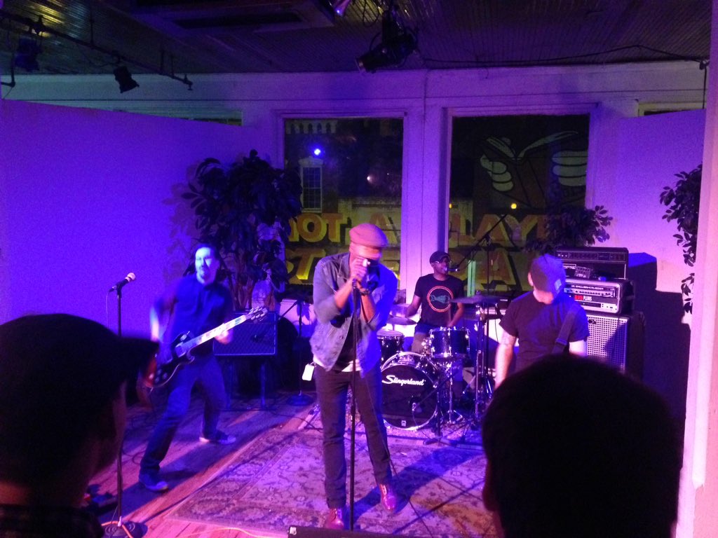 The boys from <a href="/PlumsBlood/">Bloodplums</a> are getting the crowd pumped! <a href="/MammalGallery/">The Mammal Gallery</a>