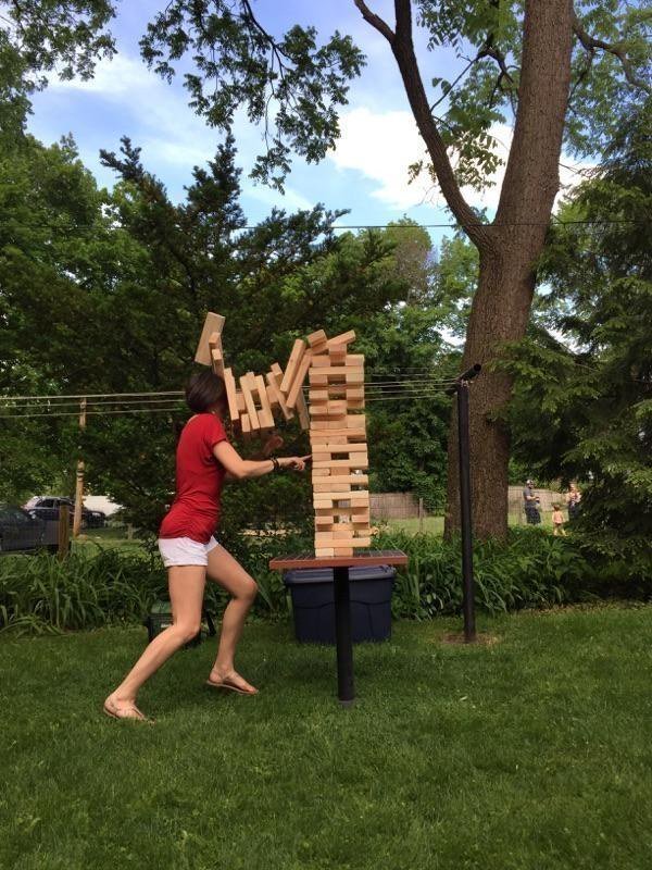 BuzzFeed's tweet photo. 19 pictures that look exactly like finals week feels https://t.co/mqBEsmaYOf https://t.co/VqZ8j5vbeY