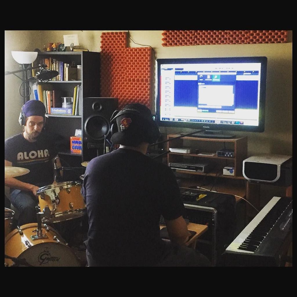 producerpassion's tweet photo. 🔊🎶 The General &amp; I makin' dem Good Vibes again 🔊🎶 #soulcialiteproductions #josephgeneral #adlib #nm #reggae #music … https://t.co/2K9coNGZcg
