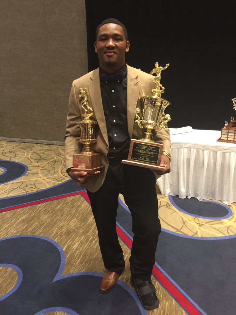 Lavaedeay Lee tweet media