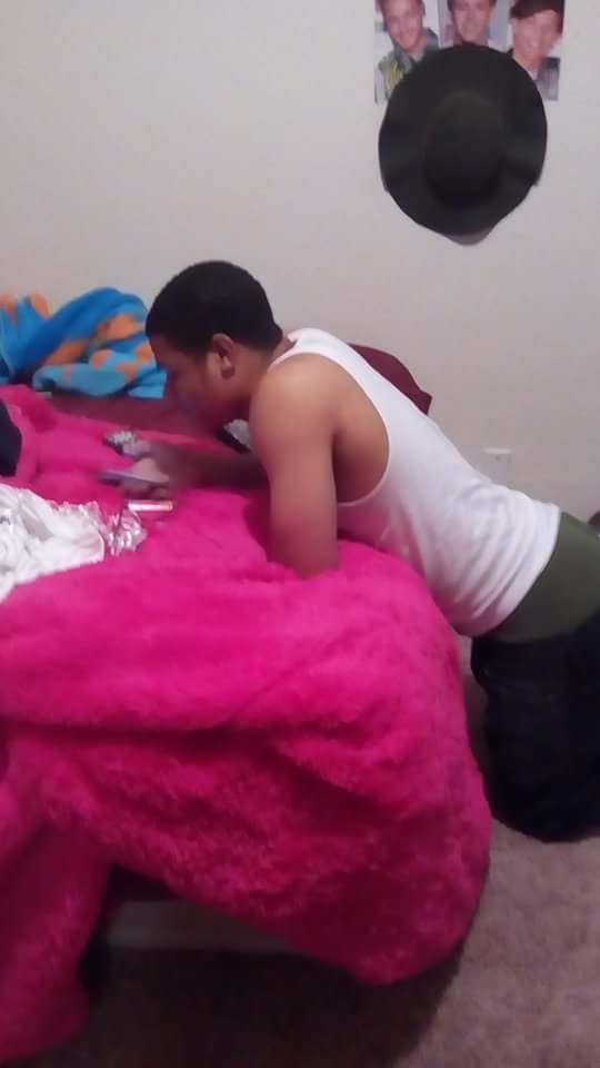___LilTat's tweet photo. Heyy Trent 😩 #RIPBeezy 😇 https://t.co/0AVoiSxX3b