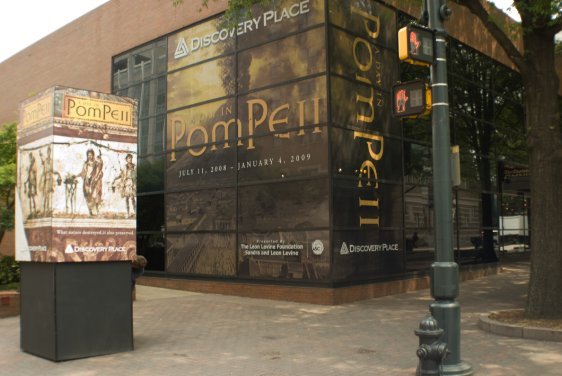 easyprintshop's tweet image. Kami siap untuk mengerjakan sesuai dengan kebutuhan anda, #SignGraphics