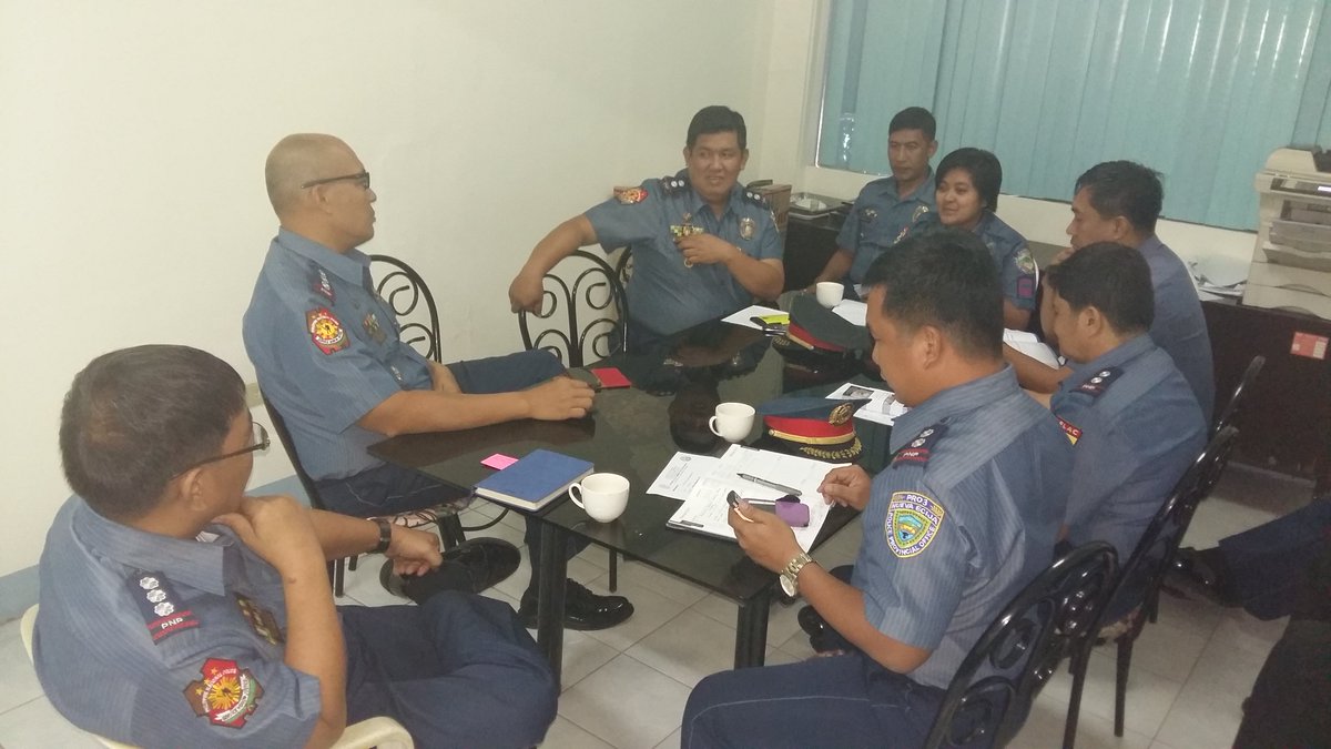 rpcrd3's tweet photo. @rpio_pro3 PSSUPT JERRY T SUMBAD C 'RPCRD presided the conference re- Motorcycle Competition at RPCRD office. https://t.co/Fdj9qfd1CV
