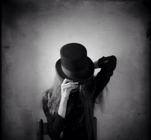 ”The closer you look the less you see..”||The 4 HorseMen||5th Horsemen||#NowYouSeeMeRP||RT please?