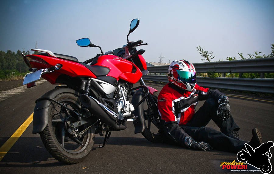 DavidPierisIT's tweet image. Enjoy a comfortable ride with Pulsar 135LS
#PulsarPower #Pulasr135LS #lka