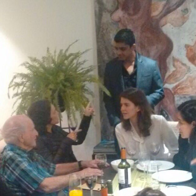 DanVelasco's tweet photo. Dinner with the #amazing @PaulPolak #BOP #social #entrepreneur #poverty #erradication #throughbusinesscreations https://t.co/y8BmiqQo6j