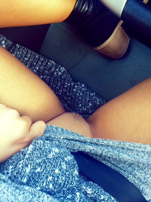 Driving around with no panties earlier✨✨☄✨☄?? https://t.co/hULUxAfmqr