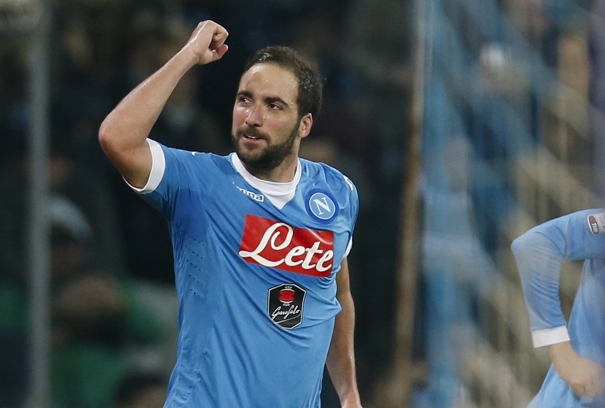 Happy 28th birthday, Gonzalo Higuaín. He has more Serie A goals (49) since he joined Napoli than any other player. 