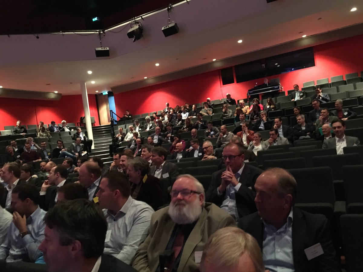 pauliske's tweet photo. In ‘t Spant bij #MITS15 om een presentatie te geven over ‘knowledge-based digital trust’. https://t.co/kZ8ViJgeLC